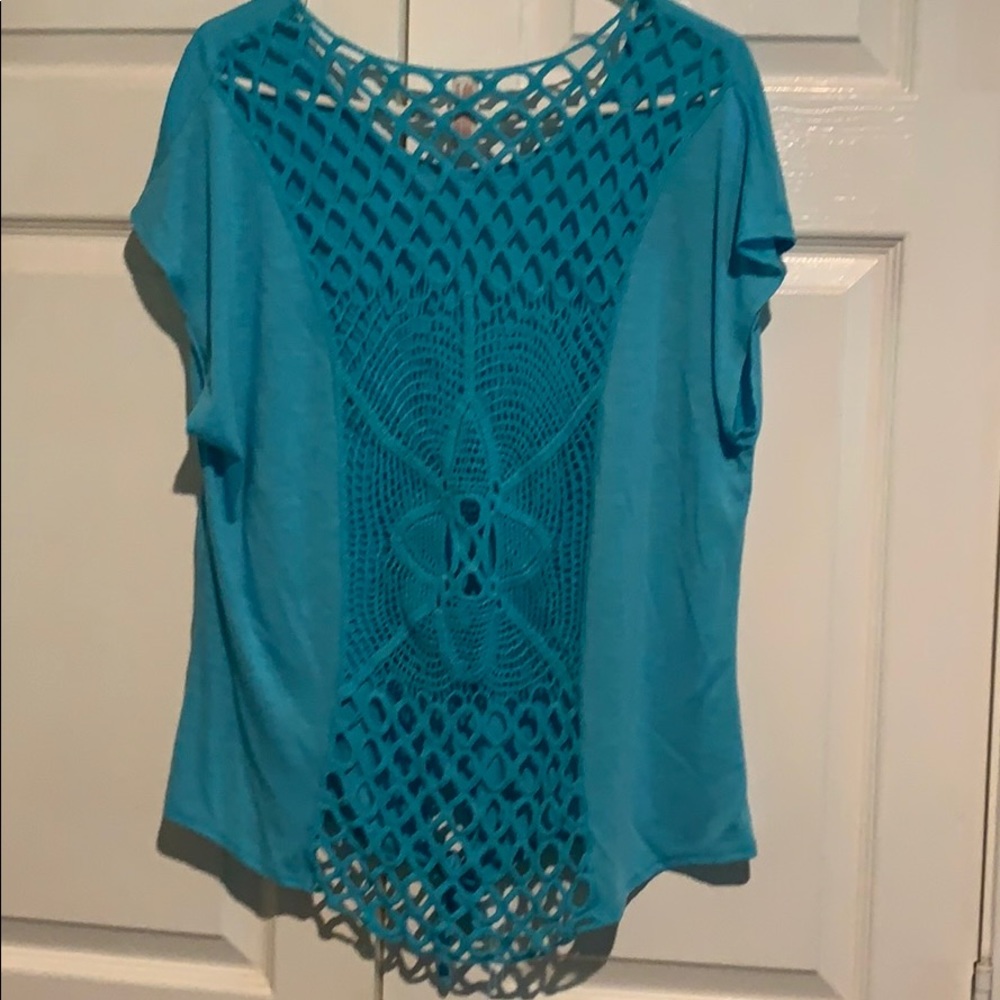 Open back top with the knot in front
